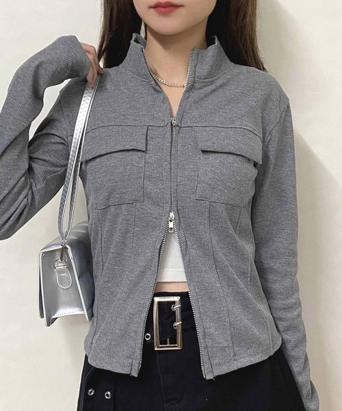 NANEA(ナネア)の「ポケット付きダブルジップハイネックトップス(Tシャツ/カットソー・レディース・グレー・SMALL/MEDIUM/LARGE)」の20枚目の写真