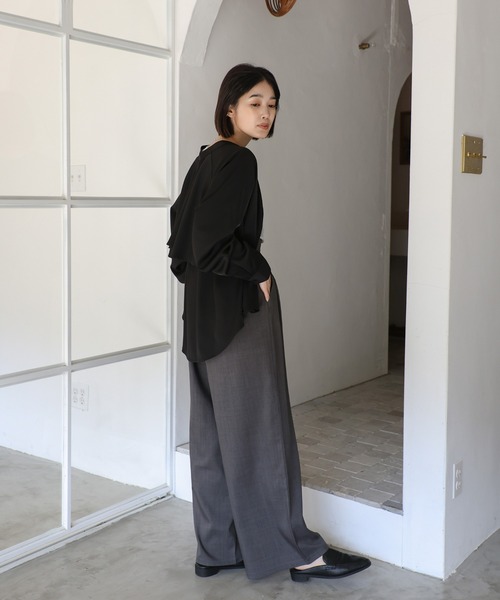 select MOCA Et（セレクトモカエト）の「【Et】High-Waisted Gathered-Tuck Wide-Leg Pants（スラックス・レディース・ライトブラウン/チャコール・LARGE/MEDIUM）」の10枚目の写真