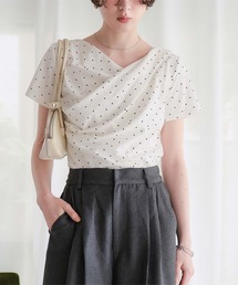 titivate（ティティベイト）の「オフショルダーハーフスリーブTシャツ（Tシャツ/カットソー）」