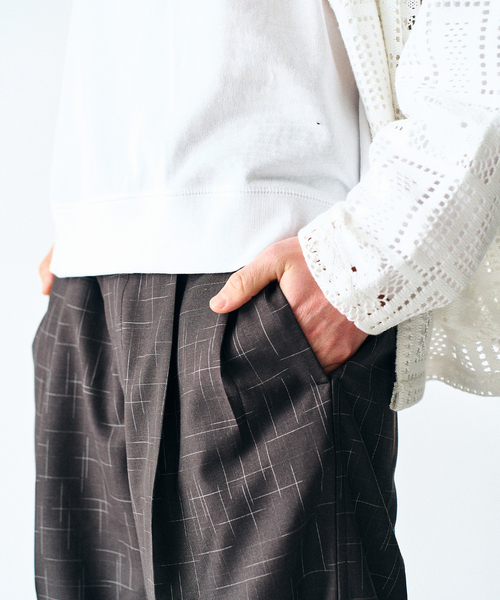 417 EDIFICE(フォーワンセブンエディフィス)の「LE JAPON ATELIER DOKAN スラックス(スラックス・メンズ・ブラック/ネイビー/チャコールグレー・SMALL/LARGE/MEDIUM)」の4枚目の写真