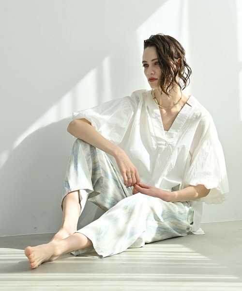 Anside（アンサイド）の「カームウェーブプリントワイドパンツ（その他パンツ・レディース・ラベンダー/ブルー/グレー・M）」の9枚目の写真