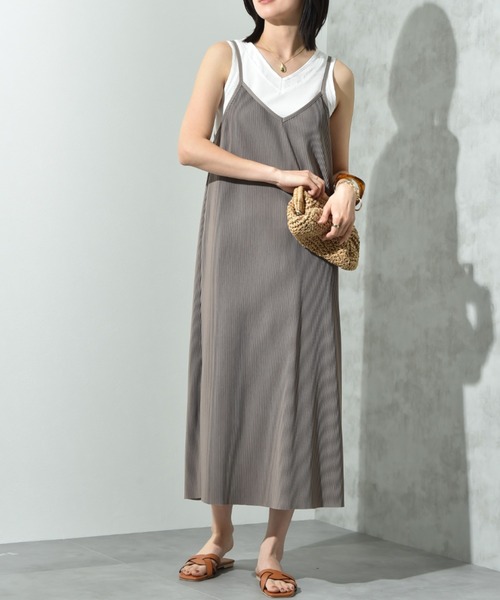 actuel（アクチュエル）の「【ａｃｔｕｅｌ】カットスムースプリーツキャミワンピース（ワンピース・レディース・チャコールグレー/ブラック/ミント/モカ・FREE）」の3枚目の写真