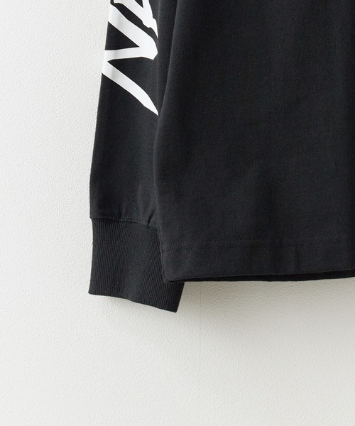 NANGA(ナンガ)の「NANGA/ナンガ ECOHYBRID SLV LOGO L/S TEE ロンT 2026年春夏(Tシャツ/カットソー・メンズ・ブラック/ホワイト/ネイビー・XL/L/M/S)」の16枚目の写真