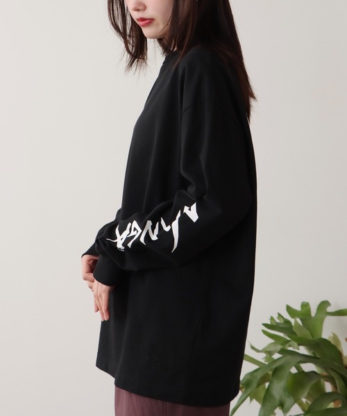 NANGA(ナンガ)の「NANGA/ナンガ ECOHYBRID SLV LOGO L/S TEE ロンT 2026年春夏(Tシャツ/カットソー・メンズ・ブラック/ホワイト/ネイビー・XL/L/M/S)」の20枚目の写真