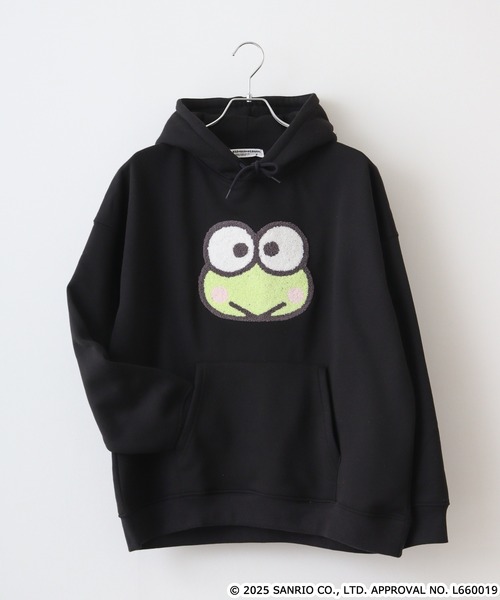 sanrio(サンリオ)の「サンリオキャラクターズ裏起毛ビッグシルエットプルパーカー(パーカー・メンズ・オフホワイト/レッド/ネイビー/ブラック/ピンクベージュ/ピンク系その他/ライトピンク/チャコール/オートミール/ラベンダー/ホワイト系その他/グリーン/アイボリー/サックスブルー/サックスブルー系1/サックスブルー系/ホワイト系その他2/ブラック系・FREE)」の7枚目の写真