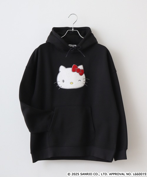 sanrio(サンリオ)の「サンリオキャラクターズ裏起毛ビッグシルエットプルパーカー(パーカー・メンズ・オフホワイト/レッド/ネイビー/ブラック/ピンクベージュ/ピンク系その他/ライトピンク/チャコール/オートミール/ラベンダー/ホワイト系その他/グリーン/アイボリー/サックスブルー/サックスブルー系1/サックスブルー系/ホワイト系その他2/ブラック系・FREE)」の6枚目の写真