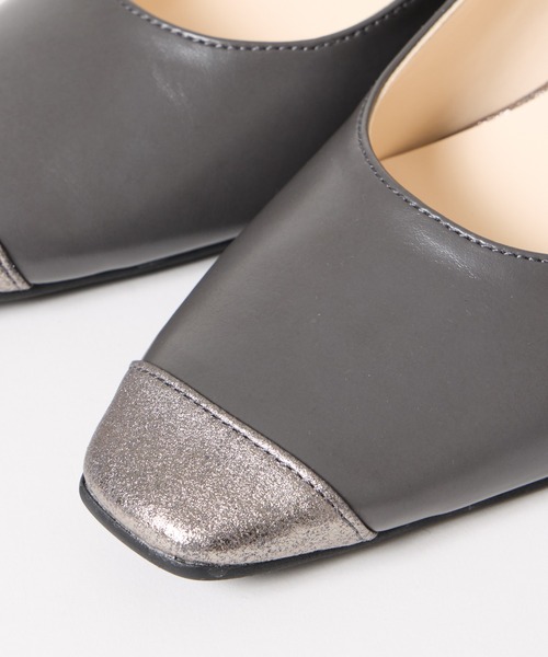 AIMER(エメ)の「スクエアトゥコンビネーションパンプス(パンプス・レディース・ベージュ/グレー・22.5cm/23.5cm/24.5cm)」の14枚目の写真