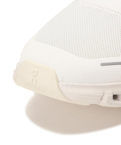 On(オン)の「On/オン Cloud 6 (MEN'S) クラウド6(スニーカー・メンズ・ブラック/グレー/ホワイト/モスグリーン・10/8/9/8.5/9.5/10.5)」の13枚目の写真