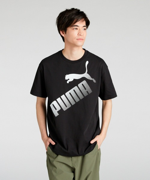 PUMA(プーマ)の「PUMA プーマ メンズ ESS MX リラックス グラフィック 半袖 Tシャツ(Tシャツ/カットソー・メンズ・ホワイト/ブラック/ブルー系その他・MEDIUM/SMALL/X-LARGE/XX-LARGE/LARGE)」の2枚目の写真