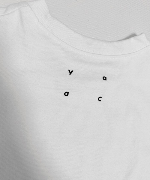 YACA（ヤーカ）の「cutoff mini logo tee/カットオフミニロゴT【unisex item】（Tシャツ/カットソー・レディース・ブラック/ホワイト・FREE）」の16枚目の写真