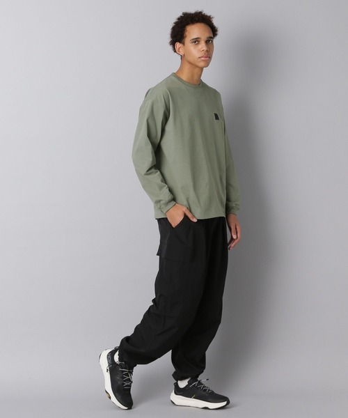 NUMERALS(ヌメラルズ)の「【NUMERALS】ワンポイントロゴTEE(Tシャツ/カットソー・メンズ・オフホワイト/カーキ/ブラック・SMALL/LARGE/MEDIUM)」の11枚目の写真