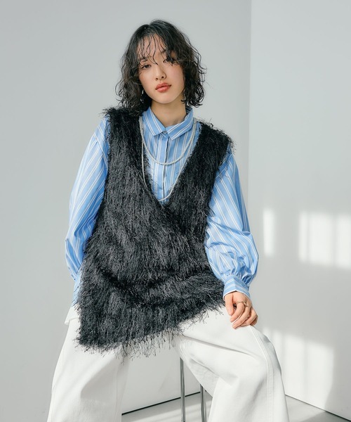 LEPSIM(レプシィム)の「ウエストシャーリング長袖ブラウス 322289(シャツ/ブラウス・レディース・ベージュ/チャコールグレー/ブルー/オフホワイト・FREE)」の10枚目の写真
