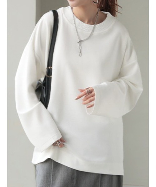 HUG.U（ハグユー）の「とろける極のび ポンチ Tシャツ ロンT 長袖ver.（Tシャツ/カットソー・レディース・ライトグレー/グレイッシュブルー/ブラック/ミント/ホワイト/グレイッシュベージュ/スモークピンク/ブラック系その他/ブルー系その他/グリーン系その他/グレー系その他/ピンク系その他/ベージュ系その他/ホワイト系その他・FREE）」の15枚目の写真