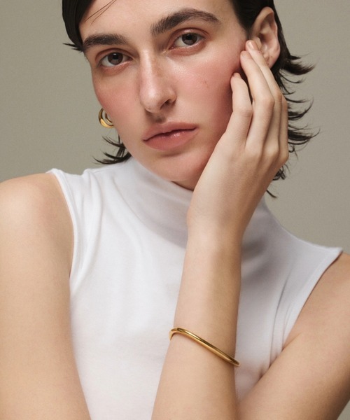 CENE（セネ）の「【CENE】セネ/ウェーブバングル（ブレスレット・レディース・ゴールド/シルバー・FREE）」の6枚目の写真