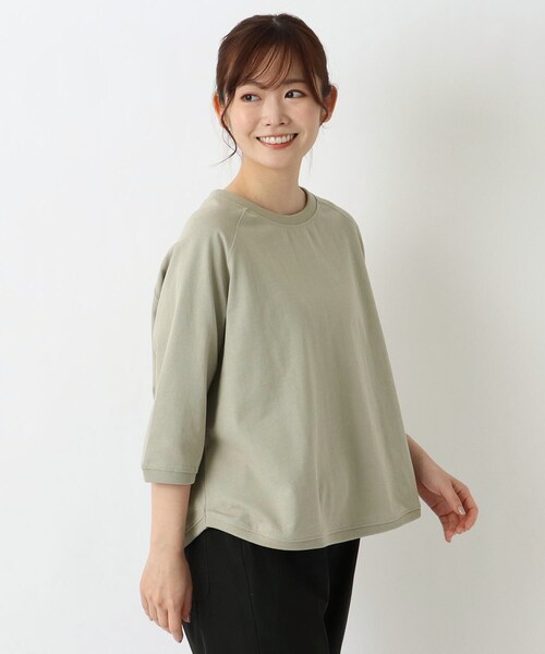 one'sterrace(ワンズテラス)の「ゆったりラグラン 7分袖ムジプルオーバー(Tシャツ/カットソー・レディース・ホワイト系9/グレー系その他7/カーキ系5/ブルー系その他7/ベージュ系8・02)」の4枚目の写真
