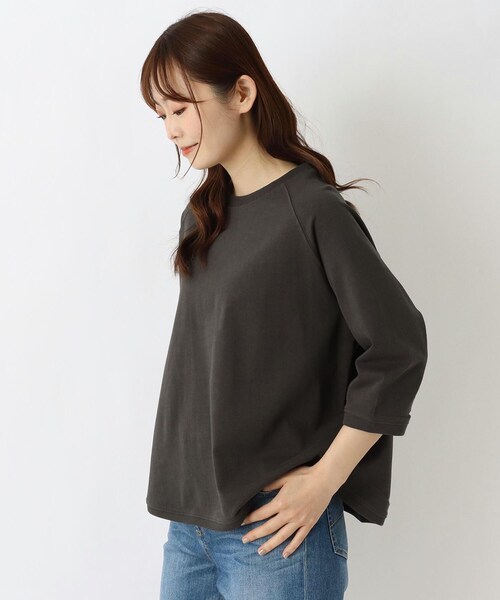 one'sterrace(ワンズテラス)の「ゆったりラグラン 7分袖ムジプルオーバー(Tシャツ/カットソー・レディース・ホワイト系9/グレー系その他7/カーキ系5/ブルー系その他7/ベージュ系8・02)」の1枚目の写真