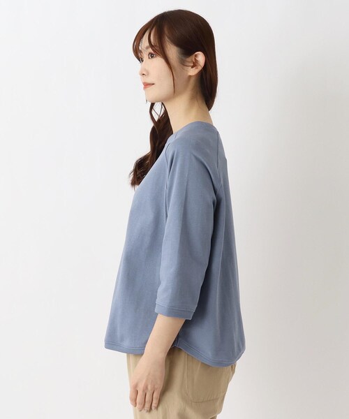 one'sterrace(ワンズテラス)の「ゆったりラグラン 7分袖ムジプルオーバー(Tシャツ/カットソー・レディース・ホワイト系9/グレー系その他7/カーキ系5/ブルー系その他7/ベージュ系8・02)」の21枚目の写真