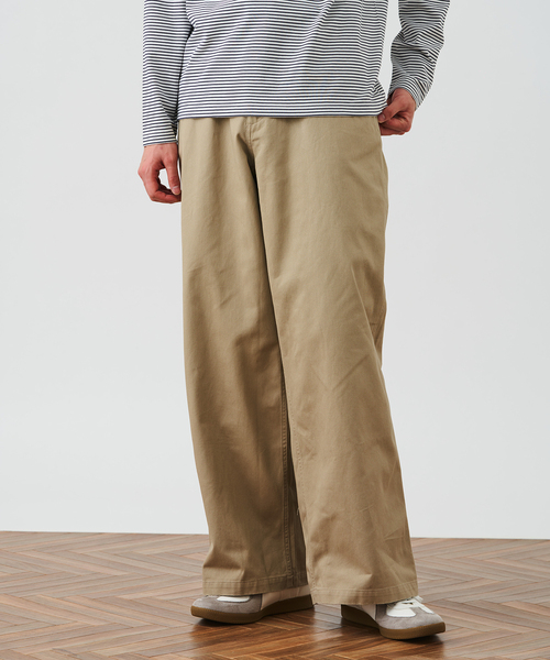 B.C STOCK(ベーセーストック)の「【GRANTEX / グランテックス】バギーチノパンツ(チノパンツ・メンズ・ホワイト/ベージュ系その他/ベージュ・MEDIUM/LARGE)」の3枚目の写真