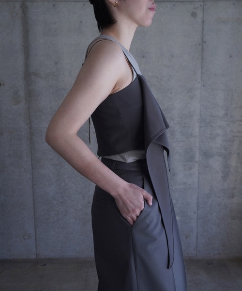 LOW CLASSIC（ロウ　クラシック）の「CLASSIC SCARF TOP（キャミソール・レディース・グレー・S）」の4枚目の写真