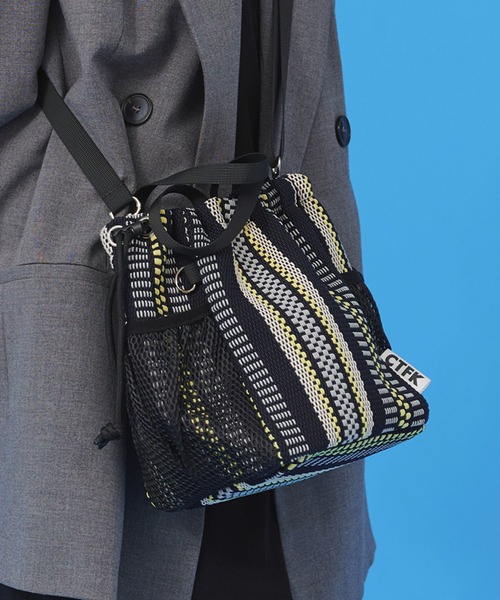 CONTROL FREAK / CTFK（コントロールフリーク）の「CONTROL FREAK / CTFK（コントロールフリーク）メッシュシート巾着（ショルダーバッグ・レディース・ブラック/レッド/ベージュ・FREE）」の14枚目の写真