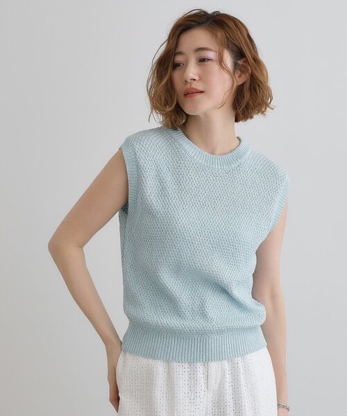 grove(グローブ)の「ラメの上品な輝きが魅力 ラメカノコスリーブレスニット(ニット/セーター・レディース・オフホワイト/ブラック/ライトブルー・01/02/03/04/05)」の3枚目の写真