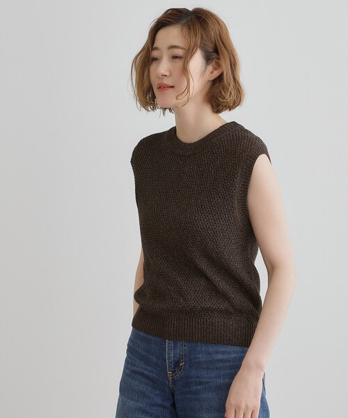 grove(グローブ)の「ラメの上品な輝きが魅力 ラメカノコスリーブレスニット(ニット/セーター・レディース・オフホワイト/ブラック/ライトブルー・01/02/03/04/05)」の17枚目の写真