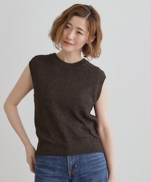 grove(グローブ)の「ラメの上品な輝きが魅力 ラメカノコスリーブレスニット(ニット/セーター・レディース・オフホワイト/ブラック/ライトブルー・01/02/03/04/05)」の18枚目の写真