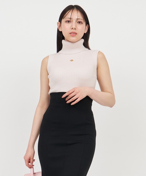 ROYAL PARTY(ロイヤルパーティー)の「プレートニットチャーム付ノースリーブハイネックラメニットトップス(ニット/セーター・レディース・ブラック/ブルー/ピンク・FREE)」の19枚目の写真