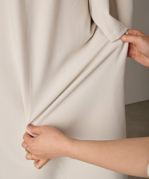 LIVETART（リヴェタート）の「ベルスリーブワンピース（ワンピース・レディース・アイボリー/ブラック・FREE）」の17枚目の写真