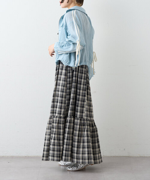 w closet(ダブルクローゼット)の「シアーチェックティアードキャミワンピース(ワンピース・レディース・ブラック/ブルー/ブラウン・FREE)」の12枚目の写真