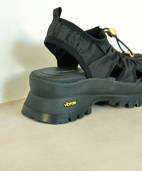 Au BANNISTER(オゥバニスター)の「【Vibram/ヴィブラムソール】スポーツサンダル(サンダル・レディース・ダークブラウン/ベージュ/ブラック・M/L/S)」の14枚目の写真