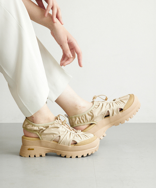 Au BANNISTER(オゥバニスター)の「【Vibram/ヴィブラムソール】スポーツサンダル(サンダル・レディース・ダークブラウン/ベージュ/ブラック・M/L/S)」の3枚目の写真