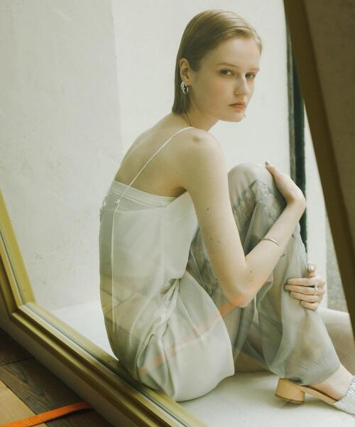 SENSE OF PLACE by URBAN RESEARCH（センスオブプレイスバイアーバンリサーチ）の「サテンタックミニキャミワンピース（ワンピース・レディース・ブラック/オフホワイト・ONE）」の22枚目の写真