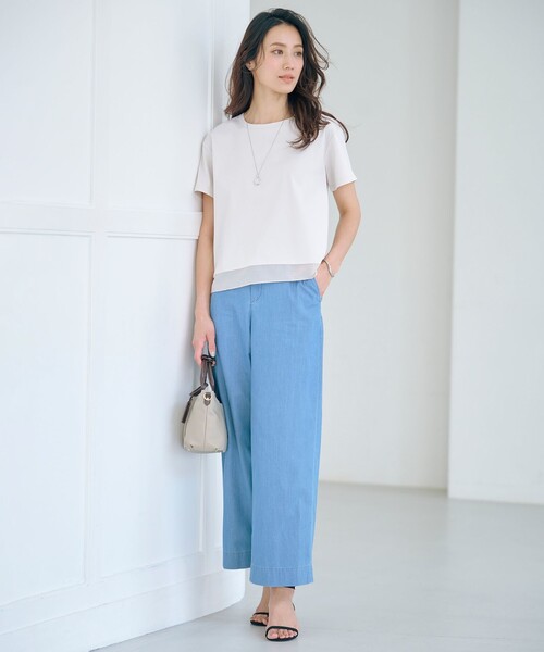 J.PRESS(ジェイプレス)の「【WEB限定カラーあり・洗える】コットンスムース シアーデザイン カットソー(Tシャツ/カットソー・レディース・ライトグレー系/ピンク系/ダークブラウン系/イエロー系/ホワイト系/ピーコックグリーン系/ネイビー系・MEDIUM/LARGE)」の17枚目の写真