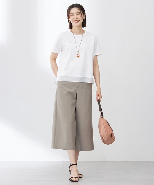 J.PRESS(ジェイプレス)の「【WEB限定カラーあり・洗える】コットンスムース シアーデザイン カットソー(Tシャツ/カットソー・レディース・ライトグレー系/ピンク系/ダークブラウン系/イエロー系/ホワイト系/ピーコックグリーン系/ネイビー系・MEDIUM/LARGE)」の21枚目の写真