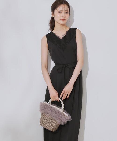 couture brooch(クチュールブローチ)の「【一枚で着映える】レース切替デザインオールインワン(サロペット/オーバーオール・レディース・ブラック/ナチュラル・38/40/42)」の1枚目の写真