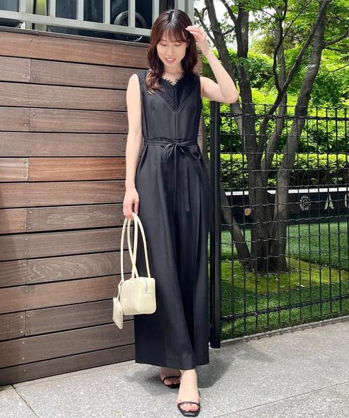 couture brooch(クチュールブローチ)の「【一枚で着映える】レース切替デザインオールインワン(サロペット/オーバーオール・レディース・ブラック/ナチュラル・38/40/42)」の14枚目の写真