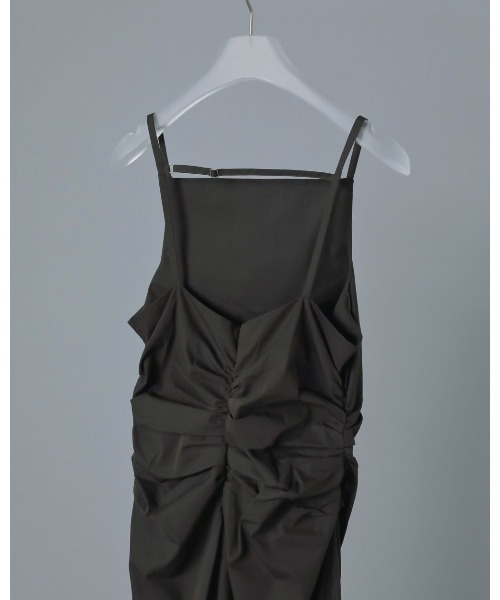 anuke（アンヌーク）の「anuke Backopen Shirring Onepiece 62510308