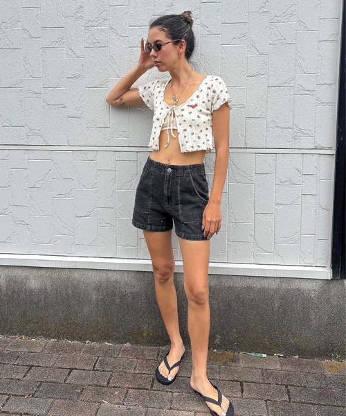 ROXY(ロキシー)の「FAVORITE /ロキシーデニムショートパンツ(デニムパンツ・レディース・ブルー/ブラック・LARGE/SMALL/MEDIUM)」の19枚目の写真
