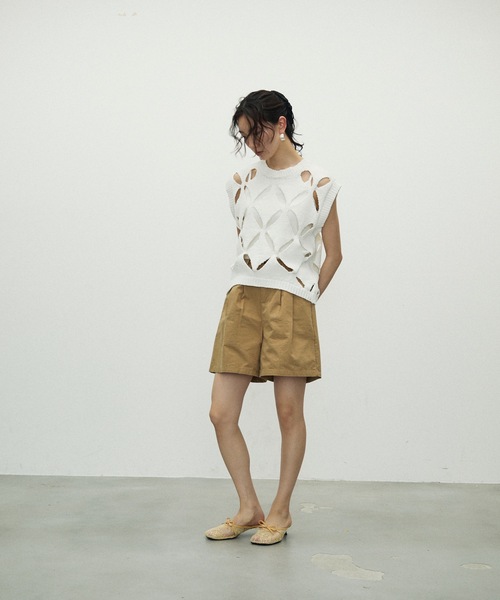 Lutim by u(ルチバイユー)の「Flower Embroidery Ribbon Mesh Mules/フラワー刺繍リボンメッシュミュール(サンダル・レディース・クリーム/ホワイト・37/39)」の7枚目の写真