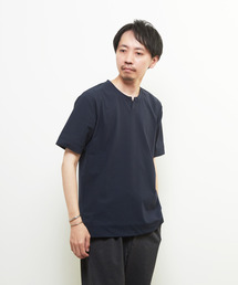 ダイヤモンドメッシュ半袖キーネックTシャツ