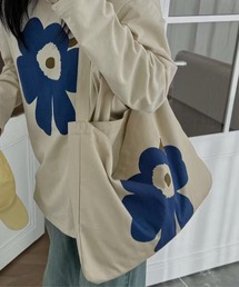 SPIGA | ｷｬﾝﾊﾞｽ地ﾌﾗﾜｰﾓﾁｰﾌﾊﾞｯｸﾞ(トートバッグ)