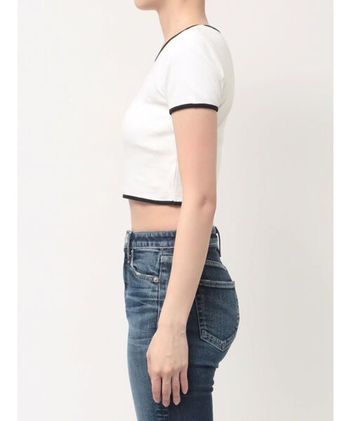 GYDA(ジェイダ)の「Symmetry GYDAバイカラーTシャツ(Tシャツ/カットソー・レディース・オフホワイト/ブラック/ピンク・FREE)」の4枚目の写真