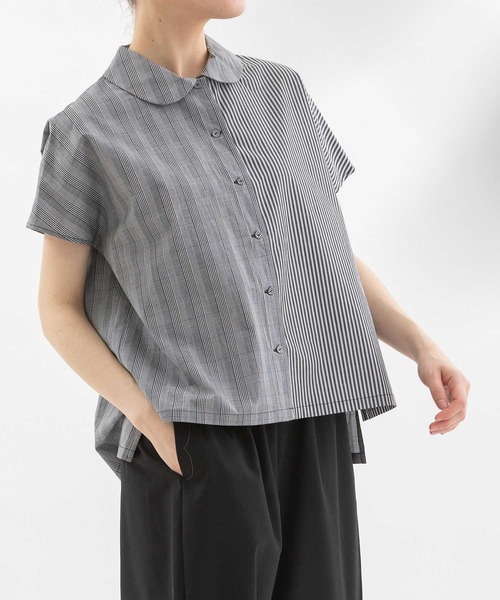 nop de nod(ノップドゥノッド)の「misc rondeフレンチスリーブブラウス(シャツ/ブラウス・レディース・スミクロ/オフホワイト/ライトブルー/ブラック・3)」の3枚目の写真