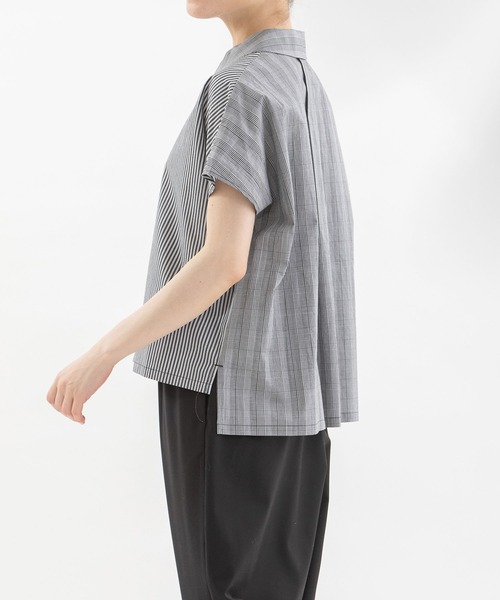 nop de nod(ノップドゥノッド)の「misc rondeフレンチスリーブブラウス(シャツ/ブラウス・レディース・スミクロ/オフホワイト/ライトブルー/ブラック・3)」の9枚目の写真