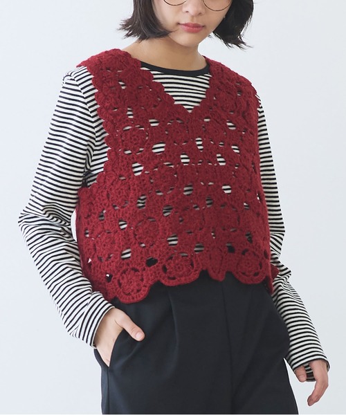 bulle de savon（ビュルデサボン）の「ネパールハンドニット かぎ針レース ベスト（ベスト・レディース・ホワイト/レッド/ブラック・FREE）」の13枚目の写真