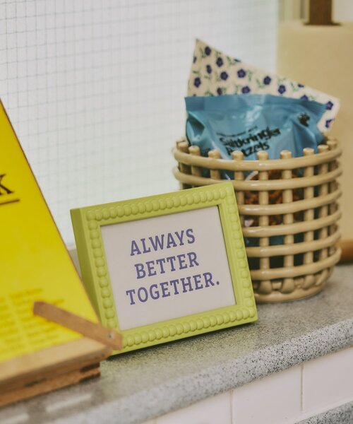 SAHIR（サヒール）の「【SAHIR サヒール】pokopoko photo frame S ポコポコフォトフレーム（フォトフレーム・レディース・ピンク/グリーン・SMALL）」の3枚目の写真