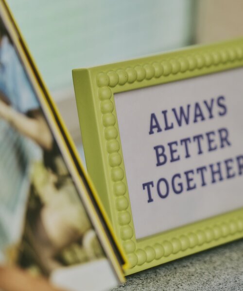 SAHIR（サヒール）の「【SAHIR サヒール】pokopoko photo frame S ポコポコフォトフレーム（フォトフレーム・レディース・ピンク/グリーン・SMALL）」の4枚目の写真