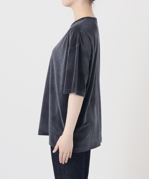 journal standard L'essage(ジャーナルスタンダードレサージュ)の「ベロアTシャツ(Tシャツ/カットソー・レディース・ネイビー/ベージュ/ブラウン・FREE)」の22枚目の写真