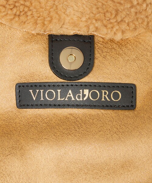 VIOLAd'ORO（ヴィオラドーロ）の「【一部別注】＜VIOLAd’ORO＞ELMO ボア チェーン ショルダーバッグ（ショルダーバッグ・レディース・ブラック/ベージュ・FREE）」の20枚目の写真